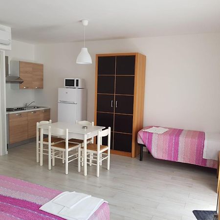 Duna Camere Con Bagno Лидо Адриано Екстериор снимка